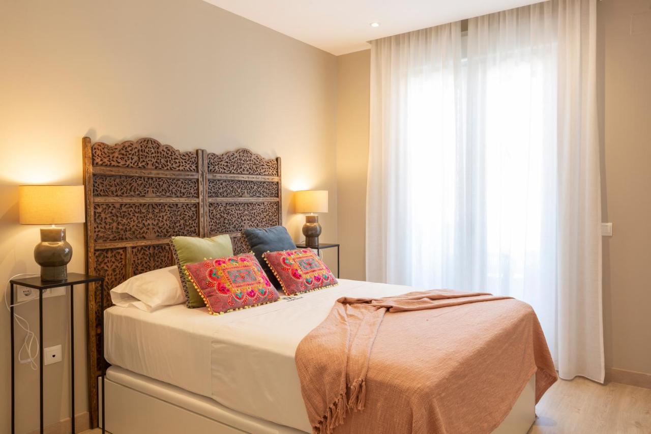 Apartamentos Martalia Arenal 龙达 外观 照片