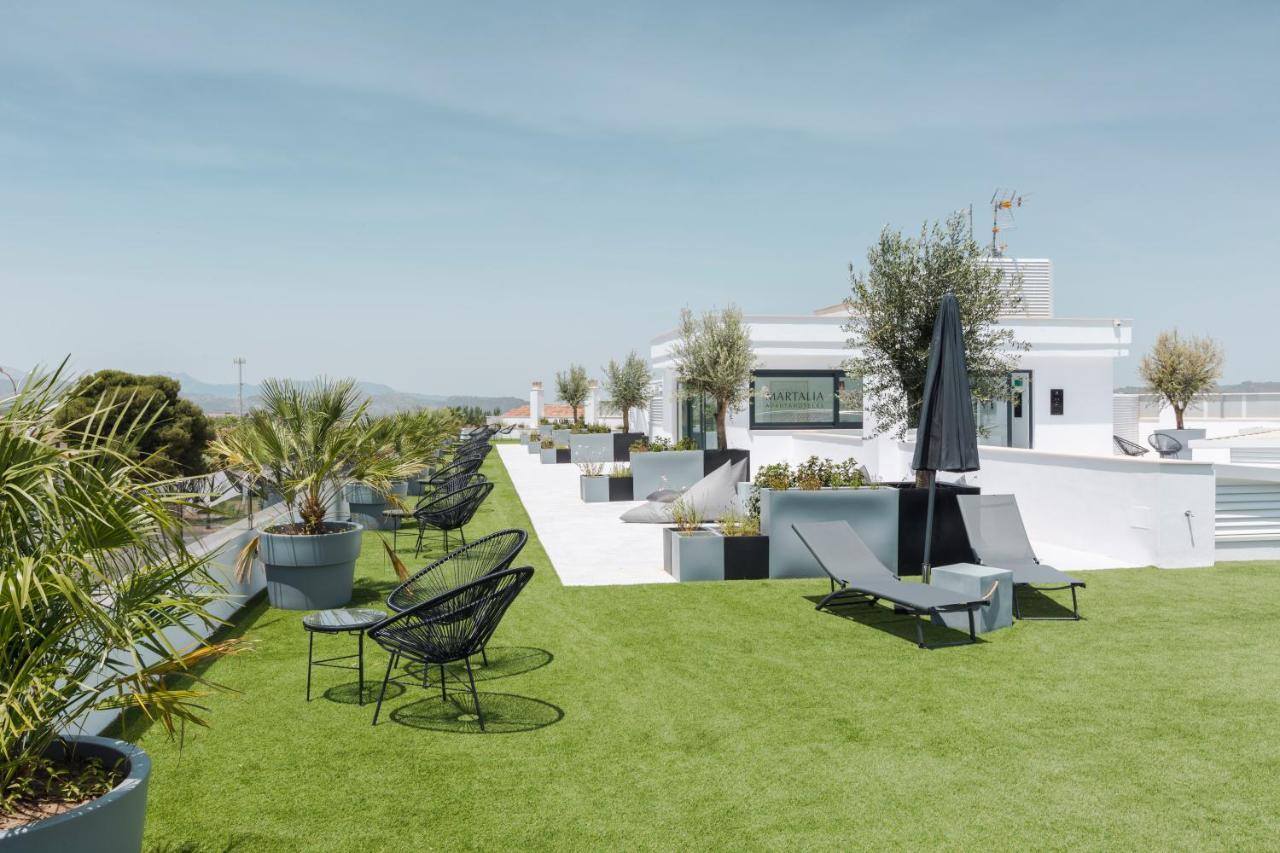 Apartamentos Martalia Arenal 龙达 外观 照片
