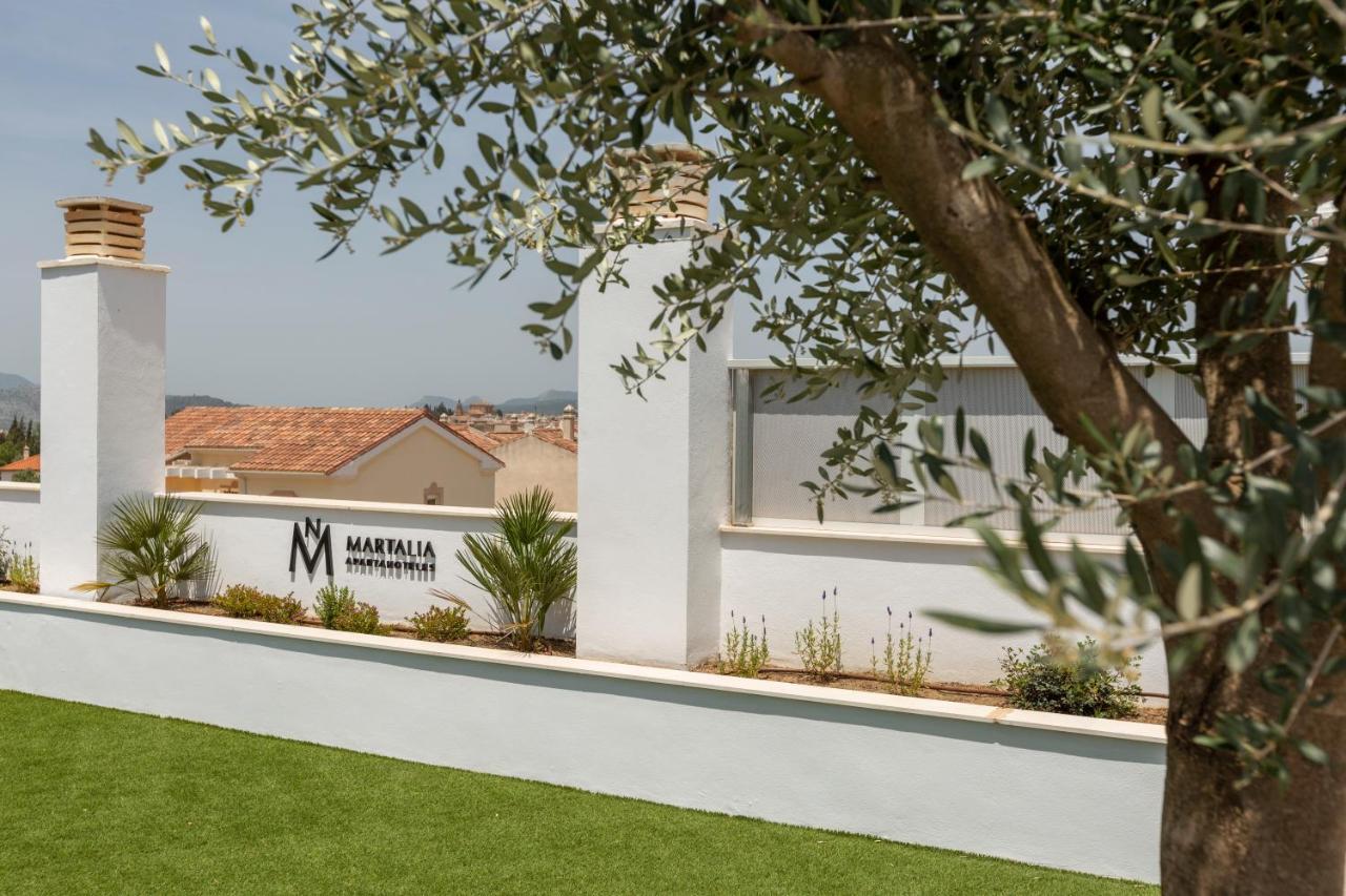 Apartamentos Martalia Arenal 龙达 外观 照片
