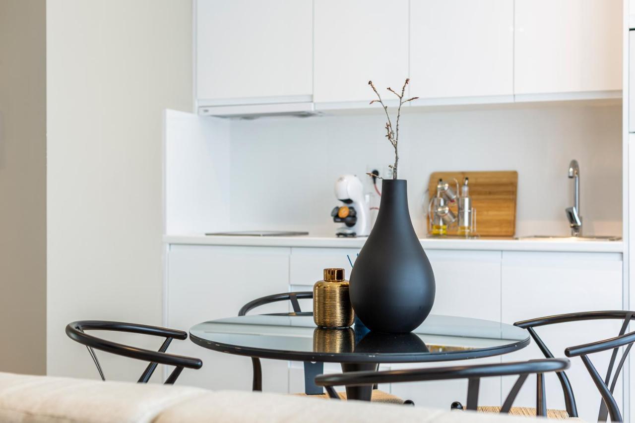 Apartamentos Martalia Arenal 龙达 外观 照片