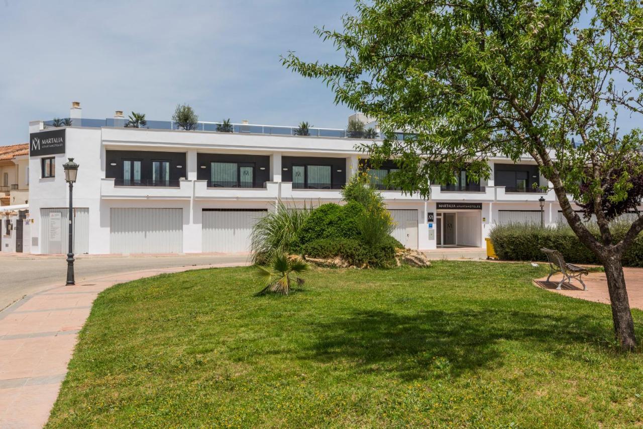 Apartamentos Martalia Arenal 龙达 外观 照片