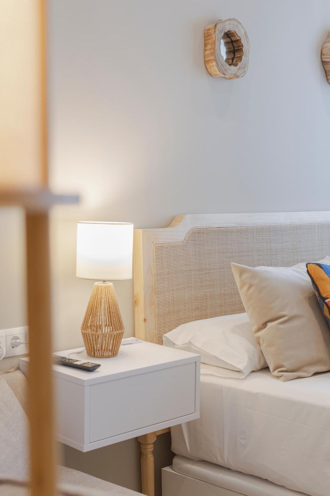 Apartamentos Martalia Arenal 龙达 外观 照片